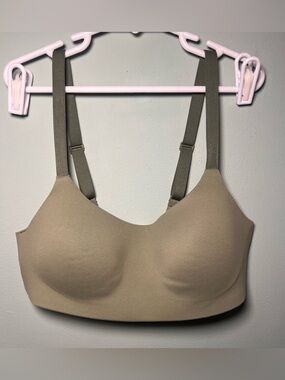 Aerie SMOOTHEZ Wireless Bra XS Olive Seamless Minimal Lounge Bra
